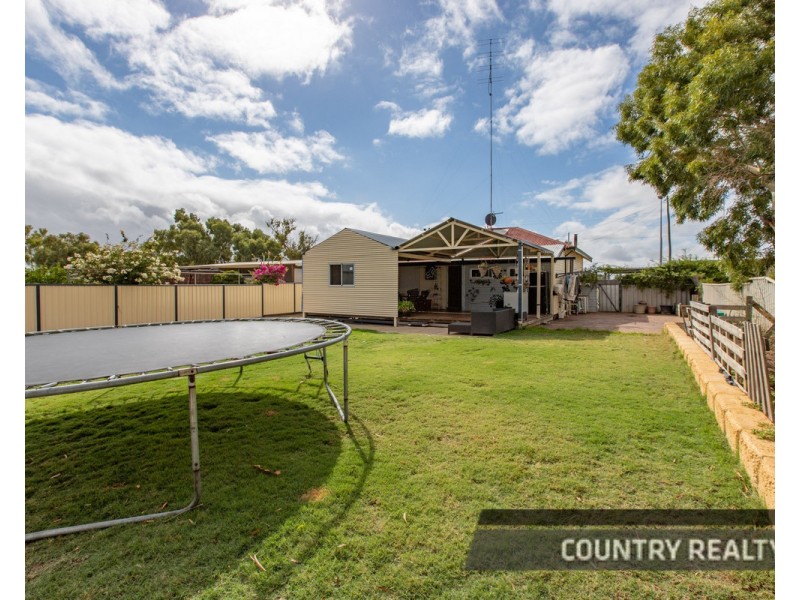 29 Baxter Road, Cunderdin WA 6407