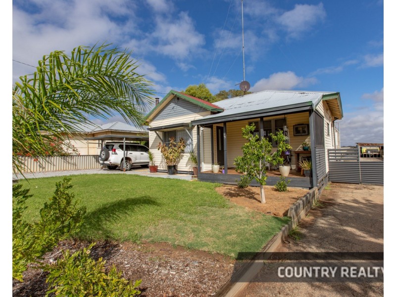 29 Baxter Road, Cunderdin WA 6407
