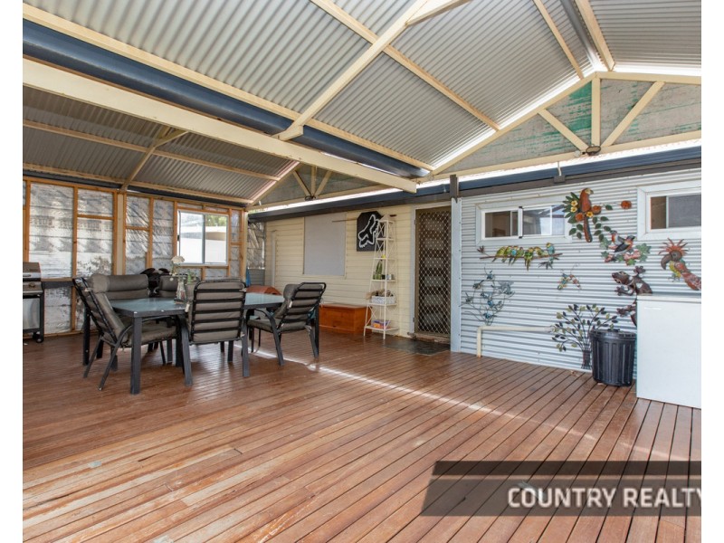 29 Baxter Road, Cunderdin WA 6407