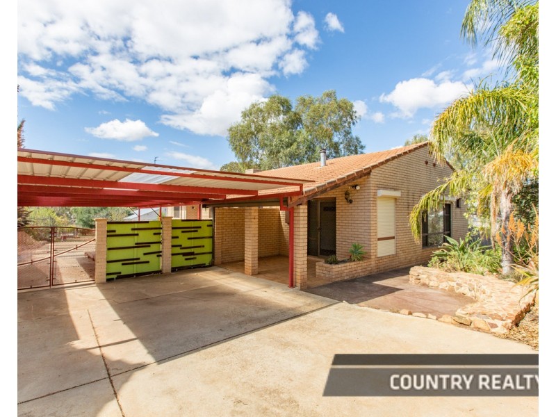 4 Park Lane, Northam WA 6401