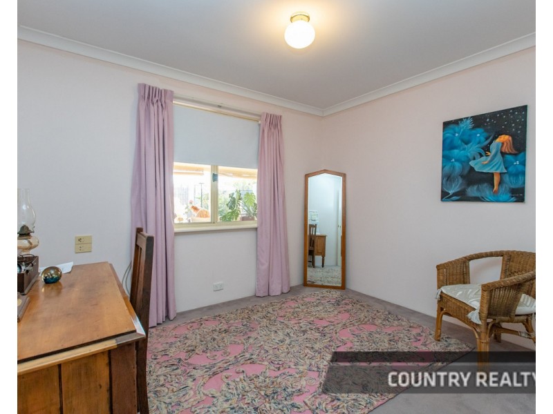 115 Herbert Road, York WA 6302