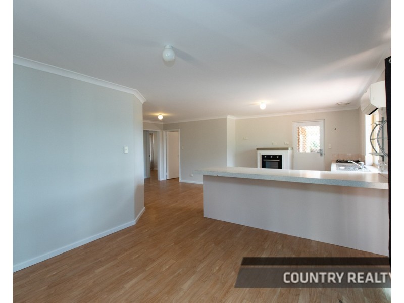 24 Bouverie Road, York WA 6302