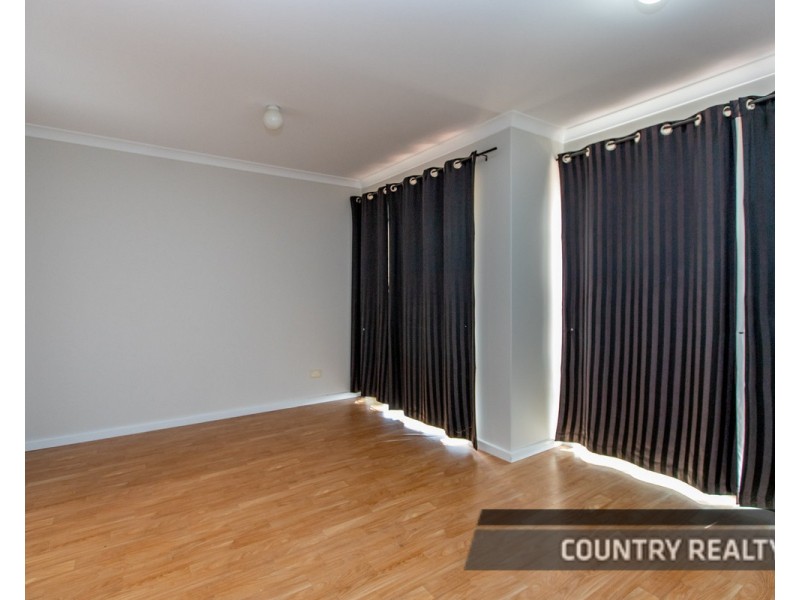 24 Bouverie Road, York WA 6302