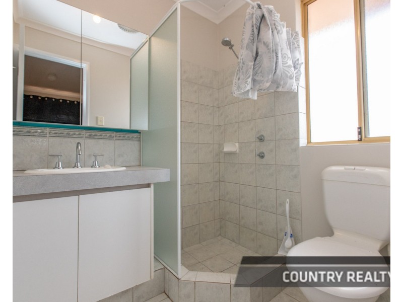 24 Bouverie Road, York WA 6302