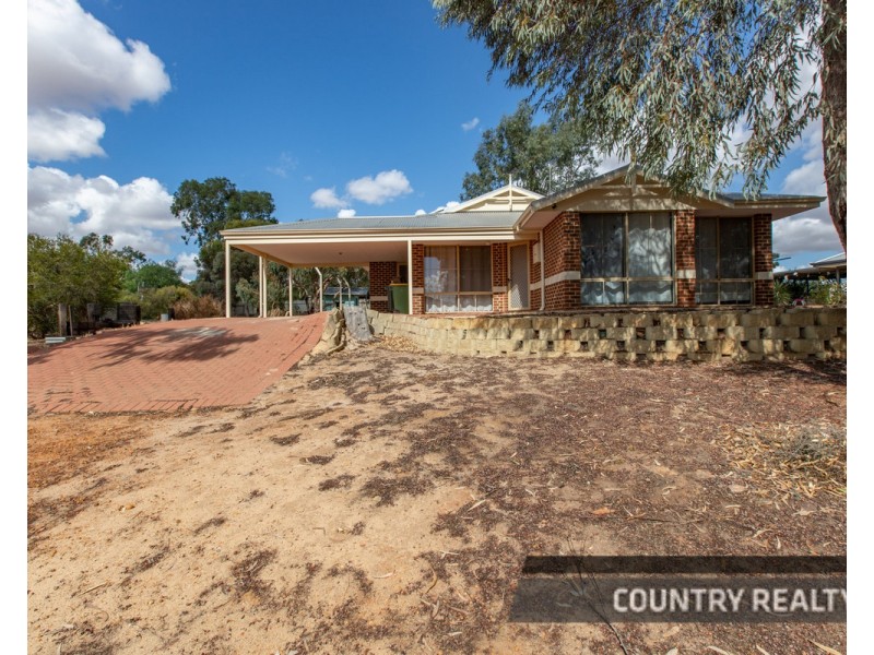 24 Bouverie Road, York WA 6302