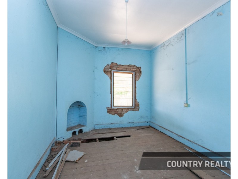 40 Suburban Road, York WA 6302