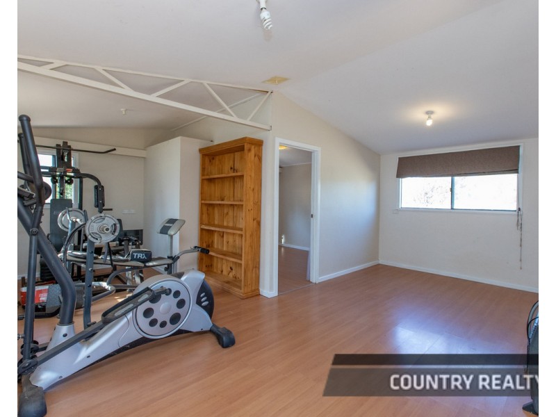 25 Fitzgerald Terrace, West Toodyay WA 6566