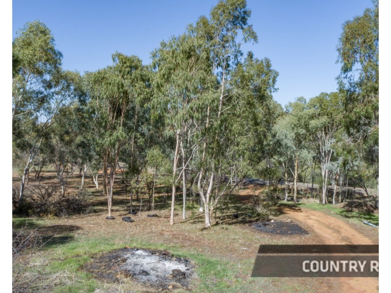 25 Fitzgerald Terrace, West Toodyay WA 6566