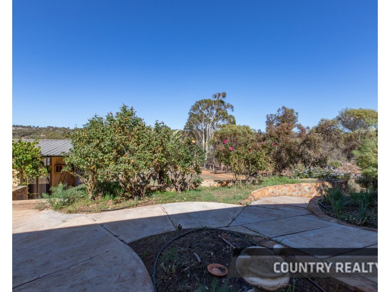 25 Fitzgerald Terrace, West Toodyay WA 6566