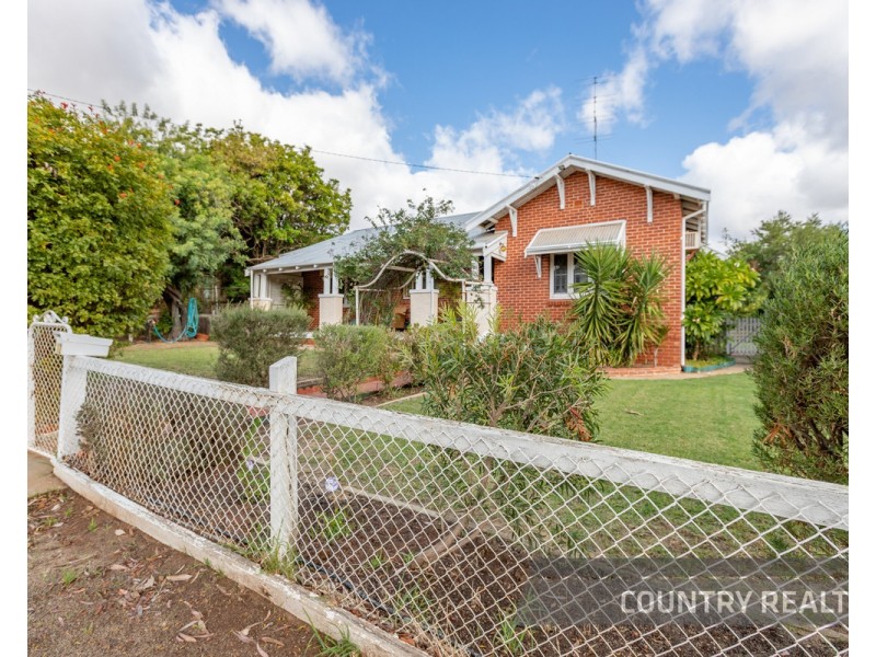 12 Gerald Terrace, Northam WA 6401