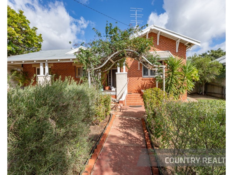 12 Gerald Terrace, Northam WA 6401