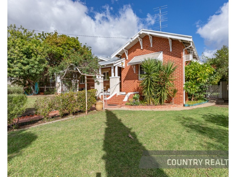 12 Gerald Terrace, Northam WA 6401