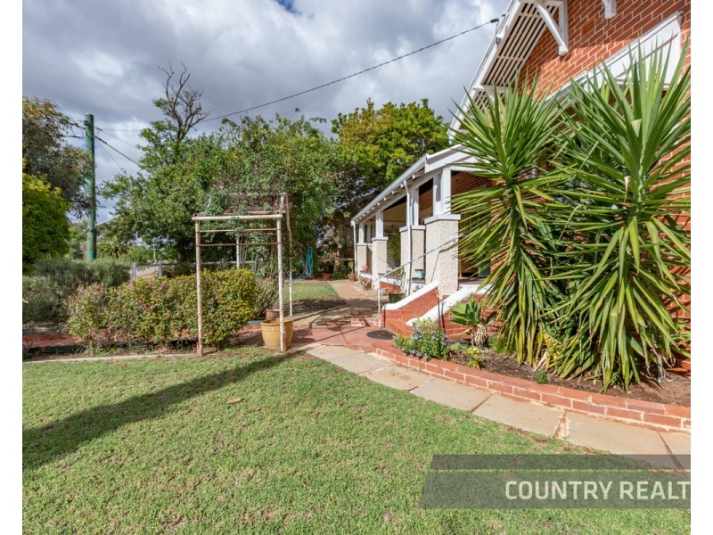 12 Gerald Terrace, Northam WA 6401