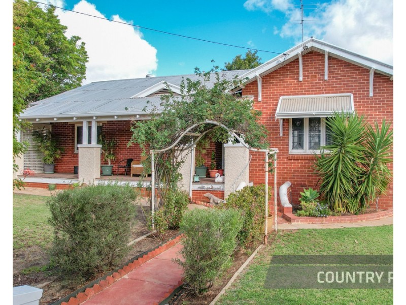 12 Gerald Terrace, Northam WA 6401