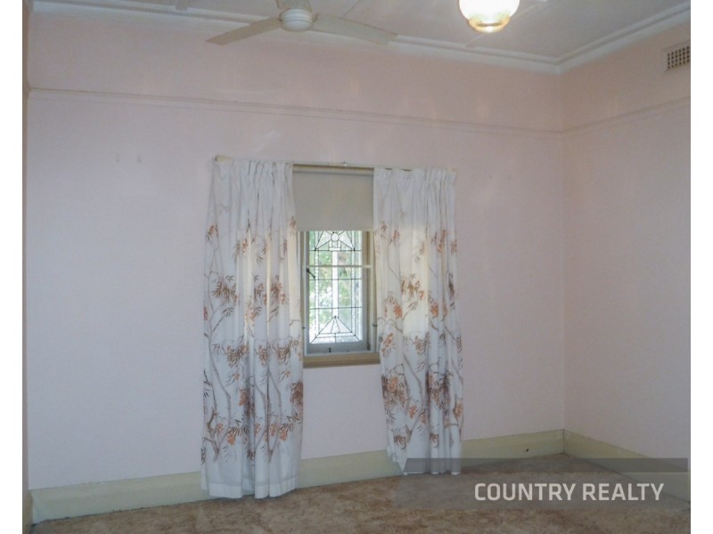 12 Gerald Terrace, Northam WA 6401