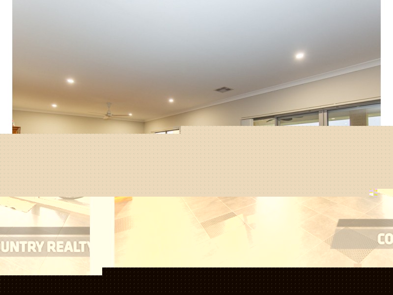 8 Oakover Place, Northam WA 6401