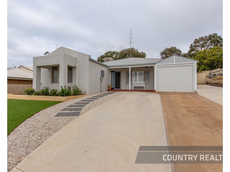 7 Hammond Place, Northam WA 6401