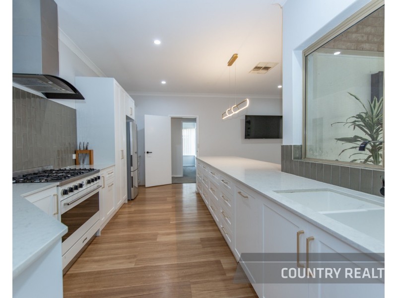 7 Hammond Place, Northam WA 6401