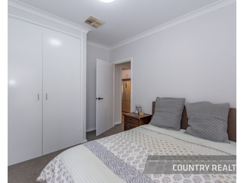 7 Hammond Place, Northam WA 6401