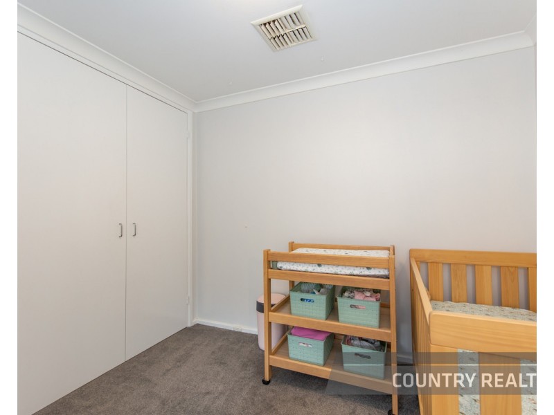 7 Hammond Place, Northam WA 6401