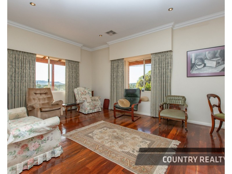 71 Georgiana Street, York WA 6302