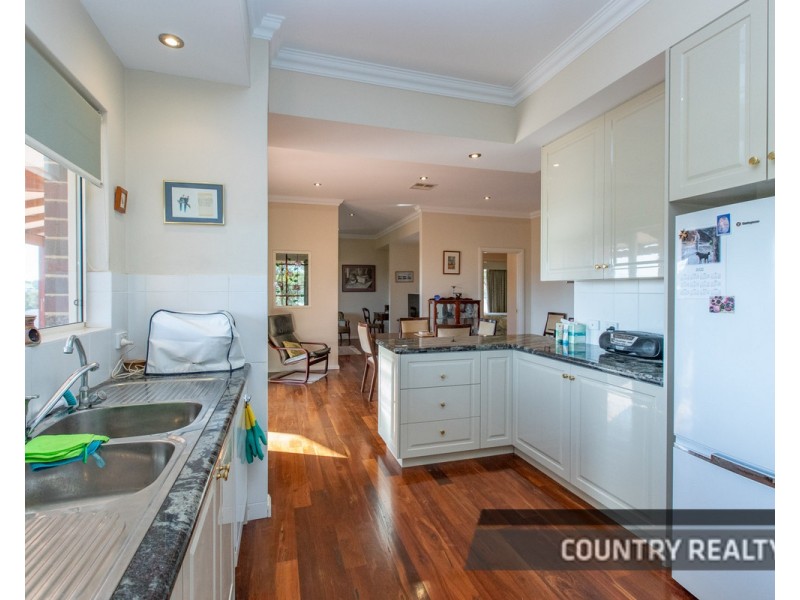 71 Georgiana Street, York WA 6302