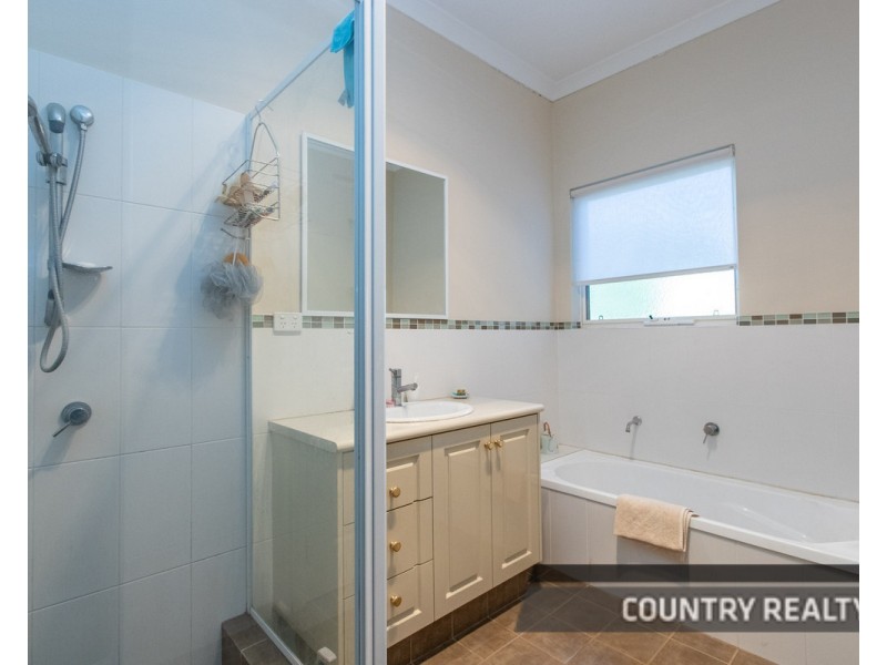 71 Georgiana Street, York WA 6302