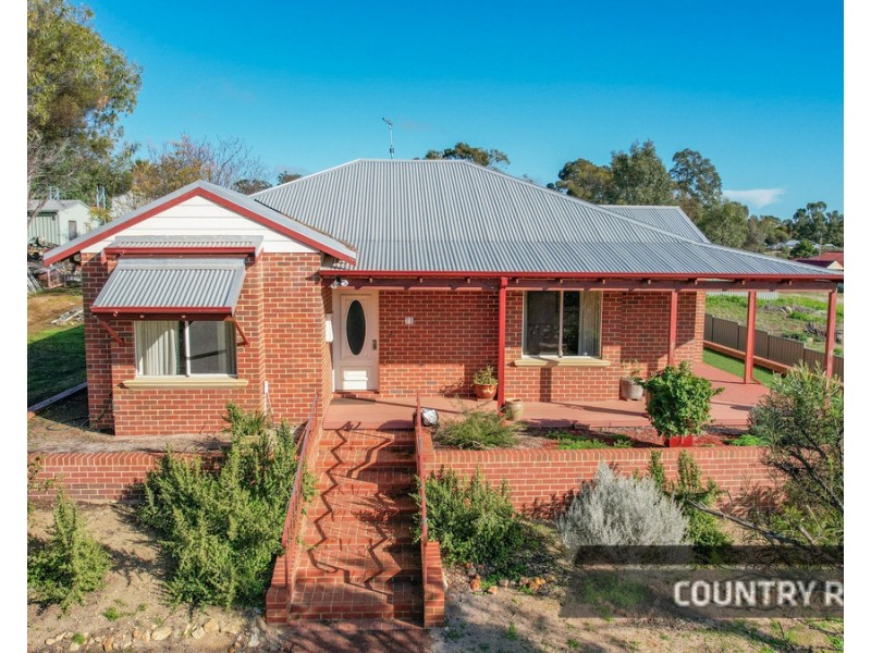 71 Georgiana Street, York WA 6302