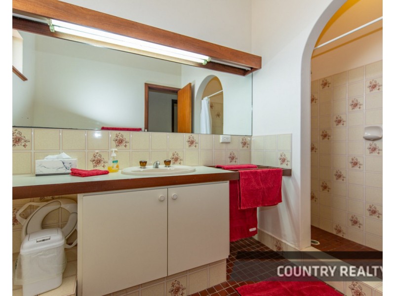 39 Kennedy Street, Northam WA 6401