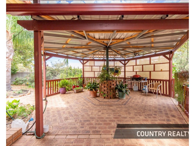 39 Kennedy Street, Northam WA 6401