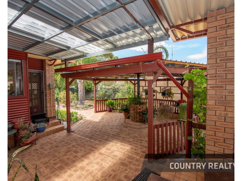 39 Kennedy Street, Northam WA 6401