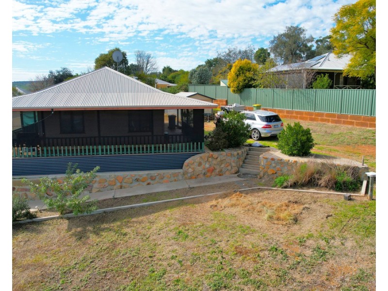 23 Clinton Street, Toodyay WA 6566