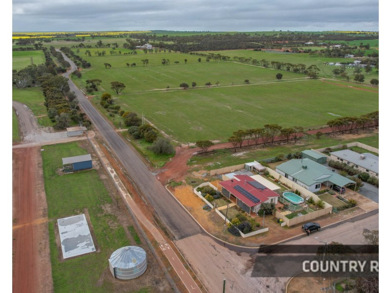 2 O’Loghlen Street, Dowerin WA 6461