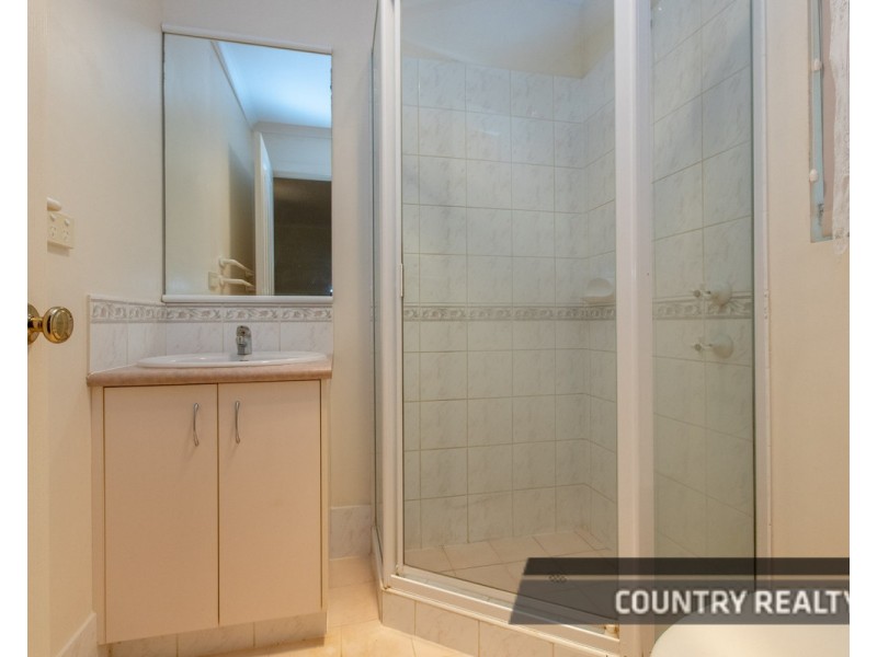 2 O’Loghlen Street, Dowerin WA 6461