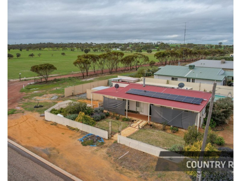 2 O’Loghlen Street, Dowerin WA 6461