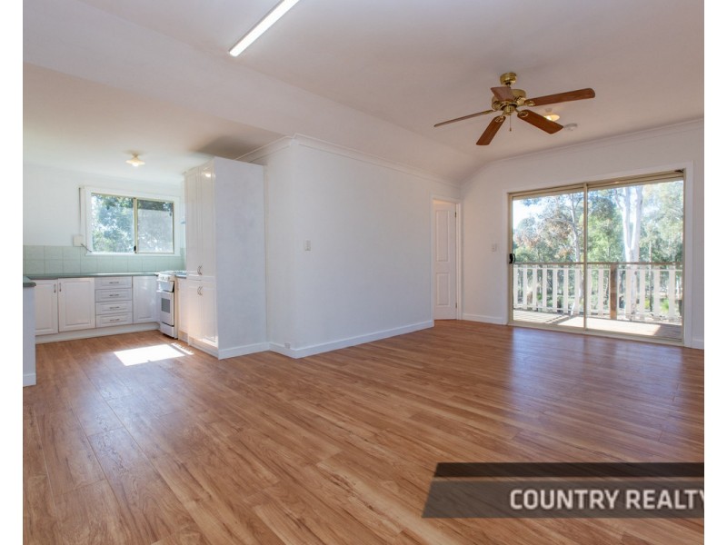 17 Parkland Drive, Julimar, Toodyay WA 6566