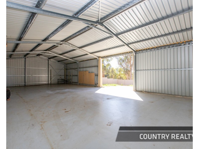 17 Parkland Drive, Julimar, Toodyay WA 6566