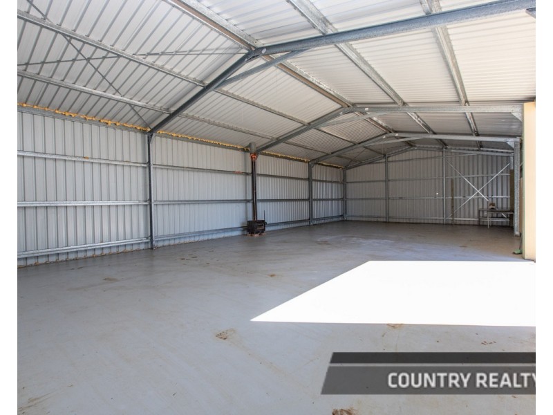 17 Parkland Drive, Julimar, Toodyay WA 6566