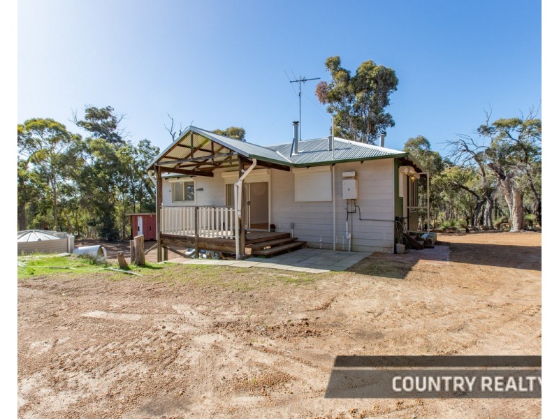 17 Parkland Drive, Julimar, Toodyay WA 6566
