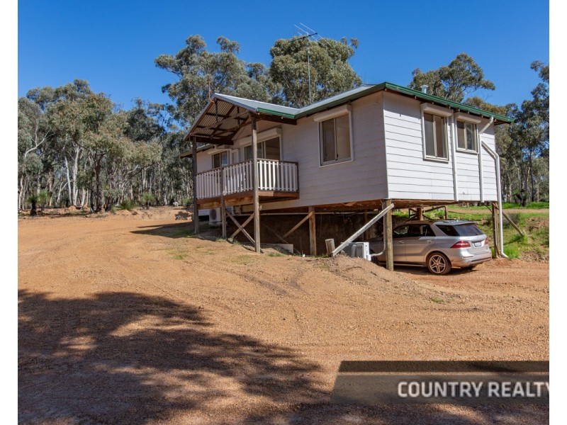 17 Parkland Drive, Julimar, Toodyay WA 6566