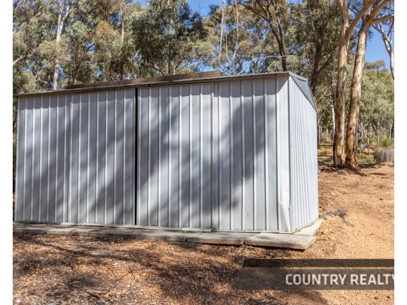 17 Parkland Drive, Julimar, Toodyay WA 6566