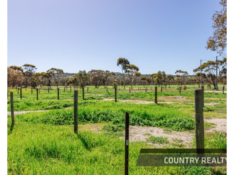 6451 Quairading-York Road, York WA 6302