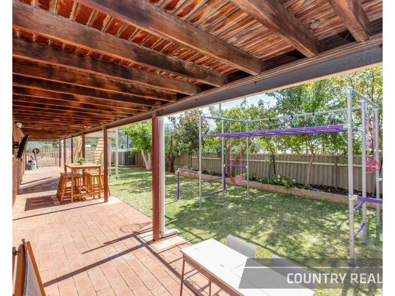 27 Clinton Street, Toodyay WA 6566