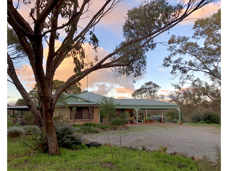 205 Sand Spring Road, Julimar, Toodyay WA 6566