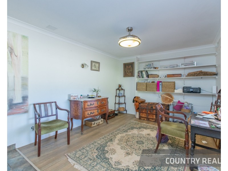 205 Sand Spring Road, Julimar, Toodyay WA 6566