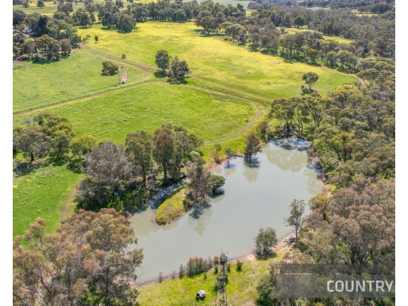 205 Sand Spring Road, Julimar, Toodyay WA 6566