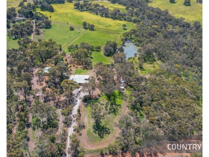205 Sand Spring Road, Julimar, Toodyay WA 6566