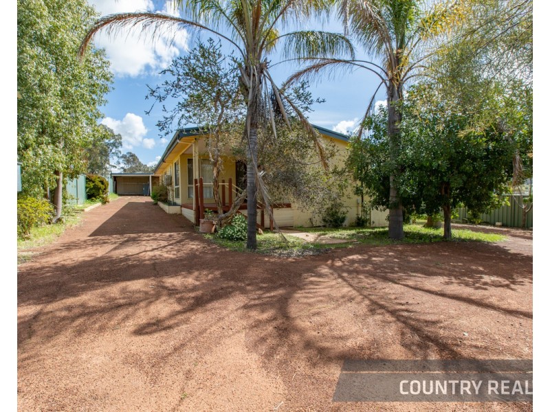 77 Georgiana Street, York WA 6302