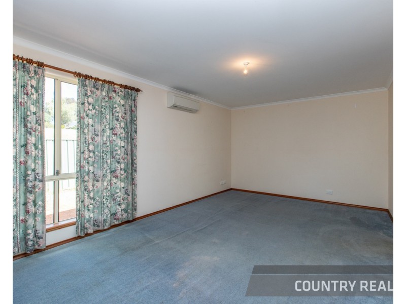 77 Georgiana Street, York WA 6302