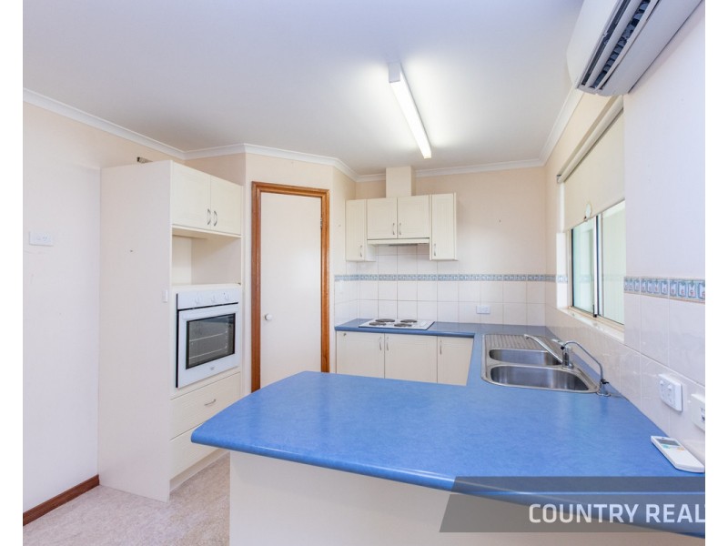 77 Georgiana Street, York WA 6302